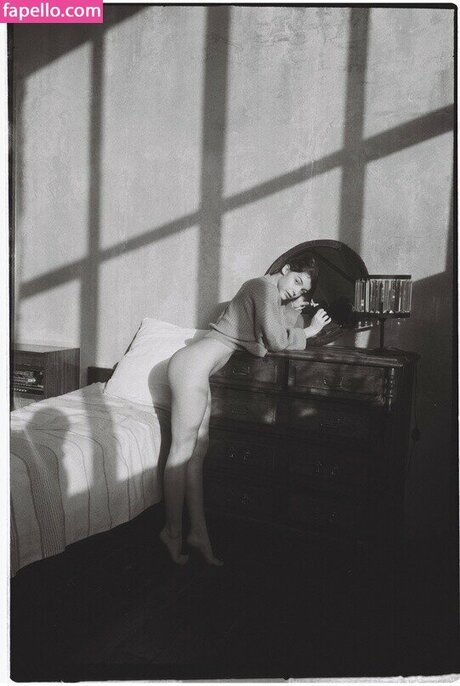 Tanya Asmodeus modèle porno galeries