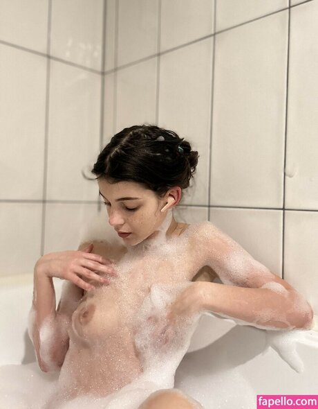 Tanya Asmodeus étoile sympa archive