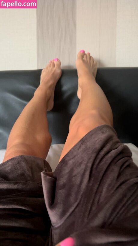 Funfitfashionjb modèle chaud galerie