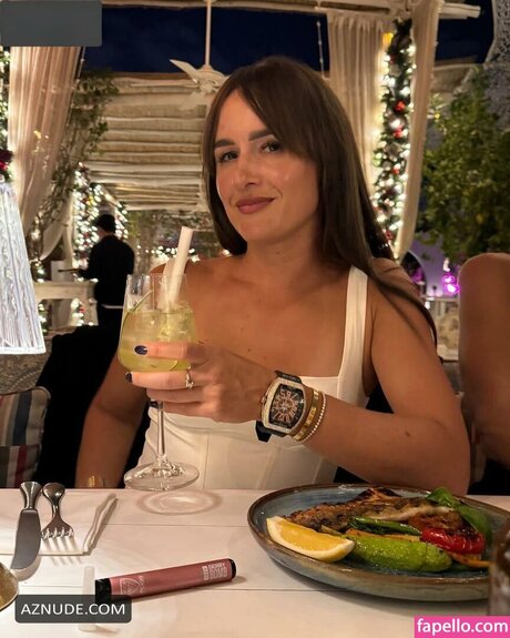 Arina Rodionova star du porno xxx des photos