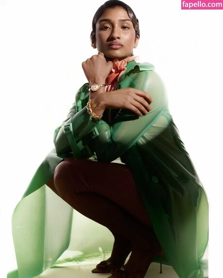 Varada Sethu étoile magnifique galerie