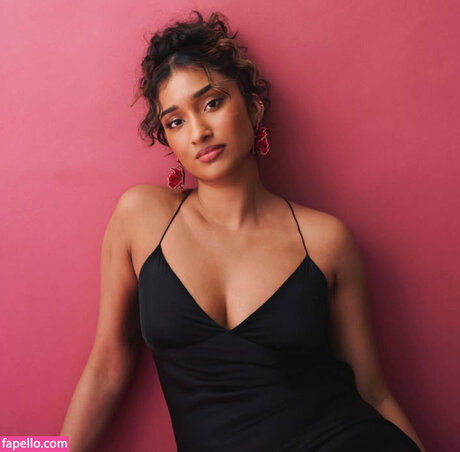 Varada Sethu étoile exclusive photos