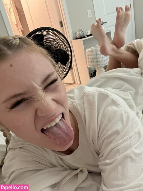 Mads Thompson Maddiiedee sexe star du porno images