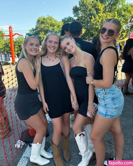 maman fils onlyfans haute définition adulte collection