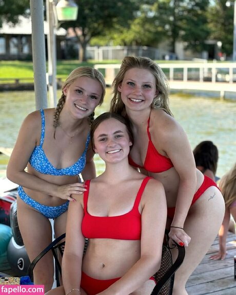 Mads Thompson Maddiiedee star du porno belle photos