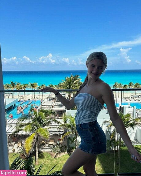 Mads Thompson Maddiiedee modèle porno photos