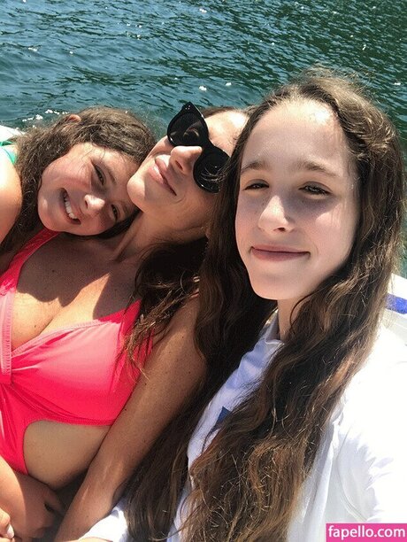 Soleil Moon Frye haut étoile photo