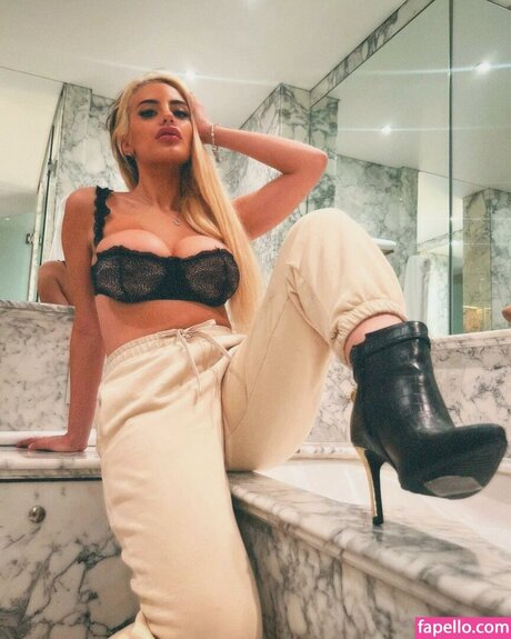 Antonela Pane sexe star du porno photos