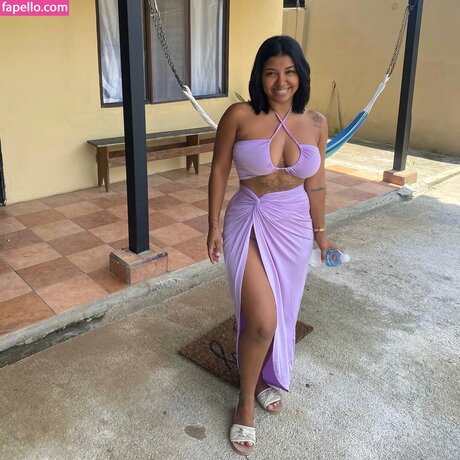 Melanie Noelia star du porno parfaite galeries