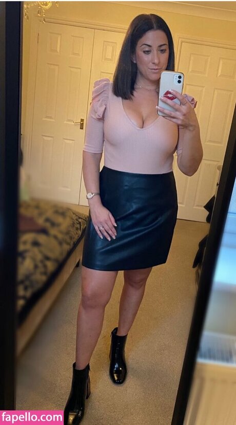 jolie pipe onlyfans chaud belle image