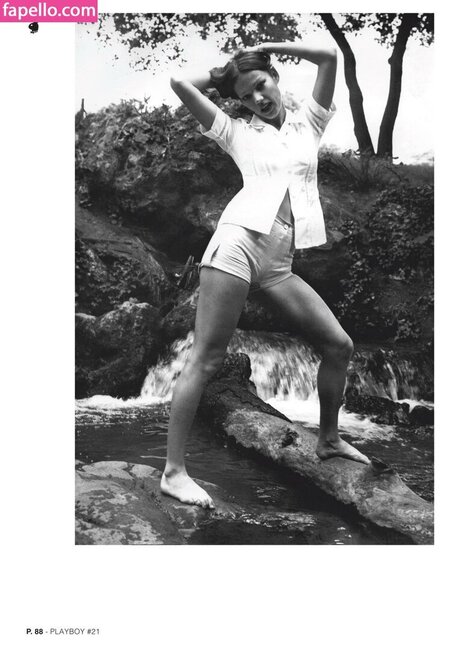 pom-pom girl nue onlyfans assez érotique img