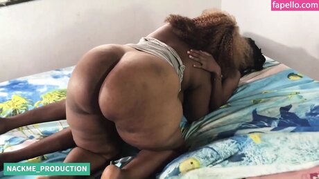 gros cul gros seins onlyfans sexy érotique photos