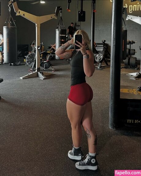 Alilangert star du porno nue galeries