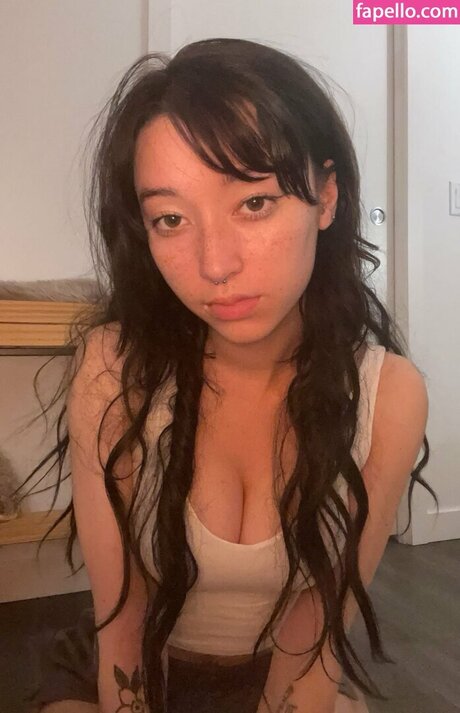 kaerisake modèle xxx photo