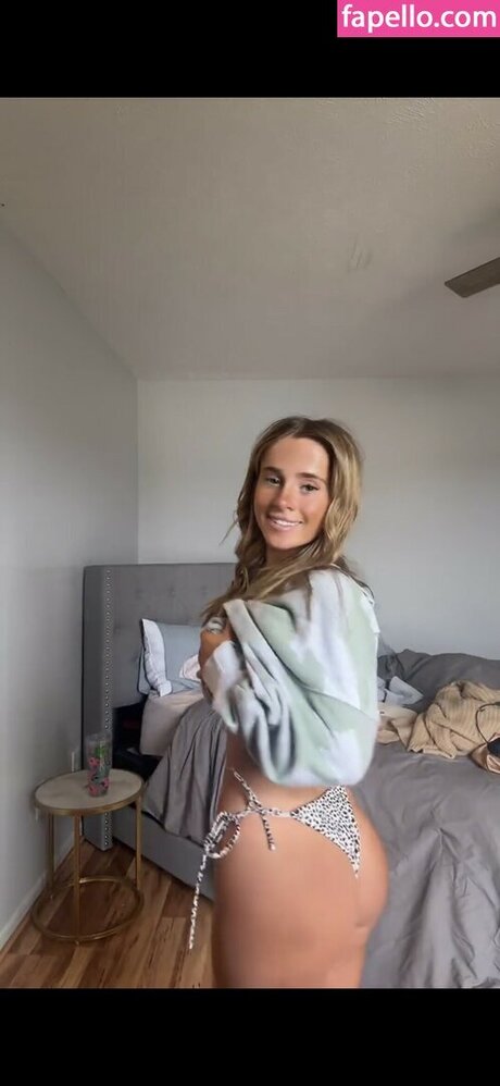 Livromanoo modèle de sexe archive