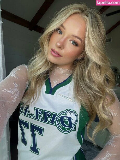 Lynzie Fulton beau modèle photo