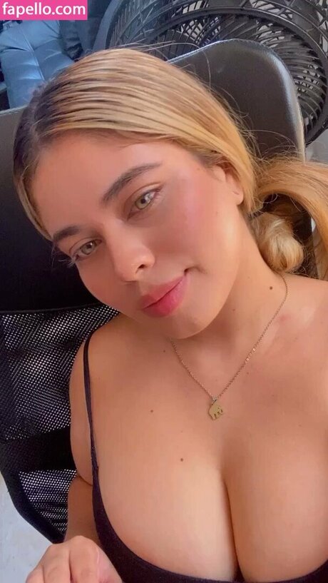 Daniela Villa sexe star archive