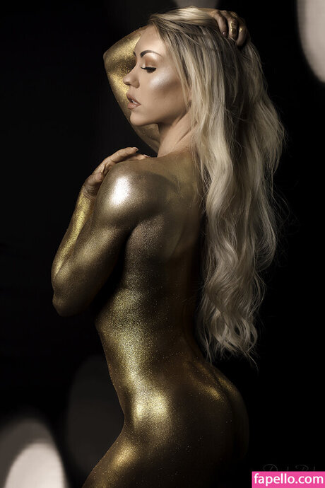 visage blond uniquementfans des nus parfaits galerie