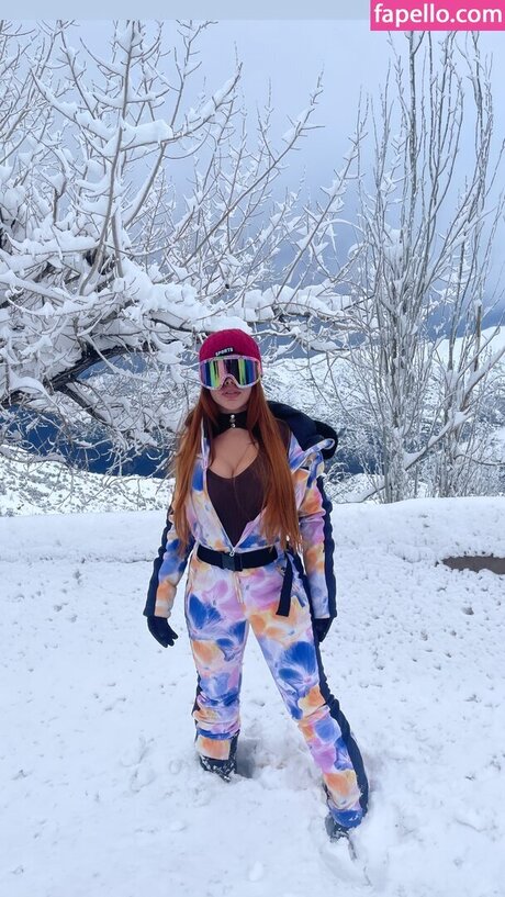 fans dia uniquement xxx nu image