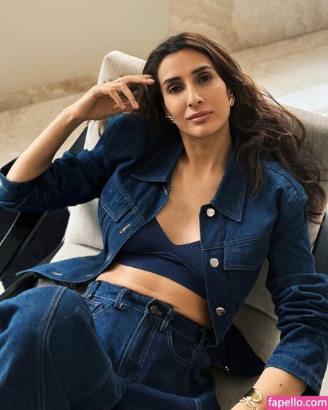 Pragya Kapoor top star galeries