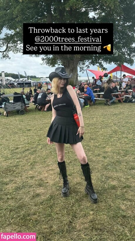 Aimey Mallon modèle galeries