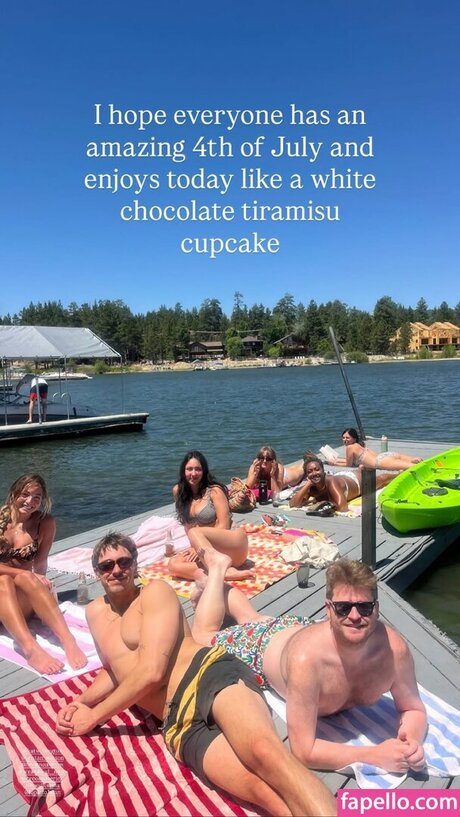 Brooke Averick modèle sympa image