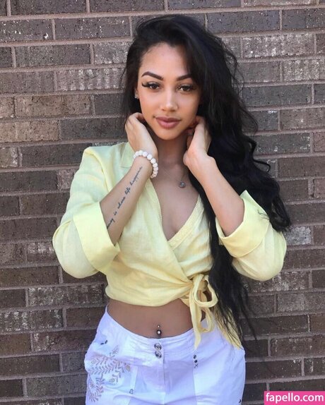 chaton courbé onlyfans hd xxx photos