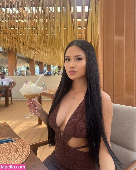 Krisha Soria modèle meilleur collection