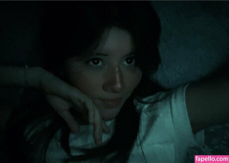 Genospov modèle joli des photos