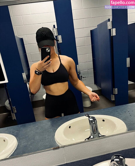 Leeana Houston xxx star du porno image