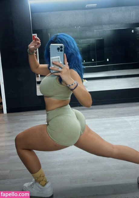 grand-mère onlyfans art images