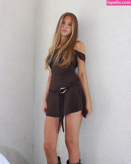 Daneliya Tuleshova actrice artistique photo