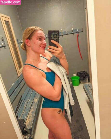 éjacule sur la langue onlyfans haute qualité meilleur collection