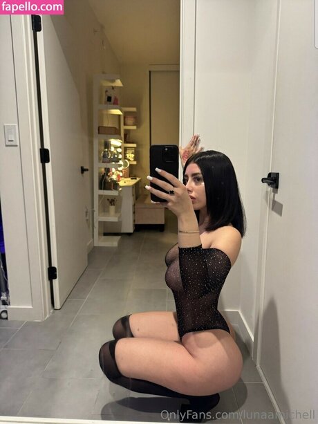 Luna Michel haut étoile images