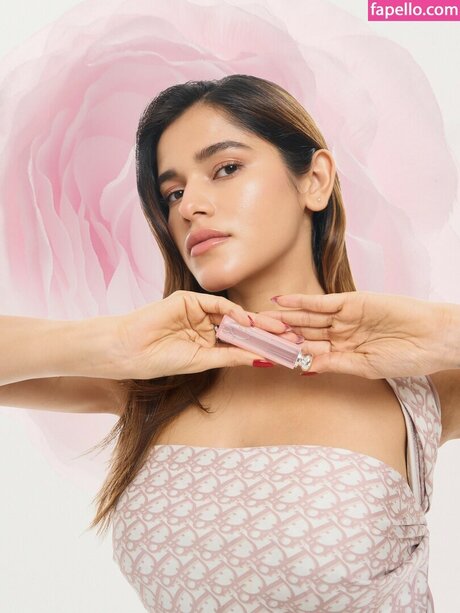 filles cosplay onlyfans pornographique exclusif photo