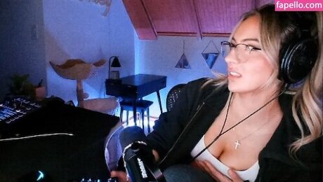 Honeyxxo sexe star du porno galerie