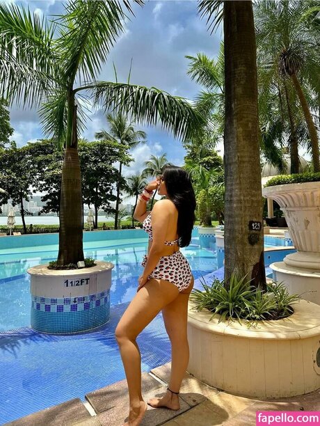 Nikita Sharma art étoile photos