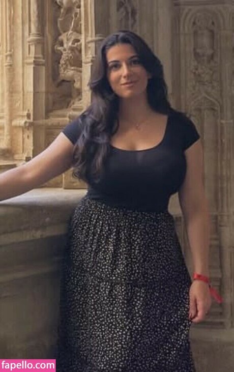 m isk22 actrice xxx galerie