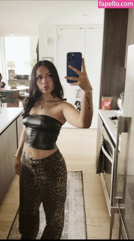 Aracelyanahiii étoile érotique photos