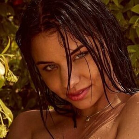 Jona Schmautz étoile sexy galerie