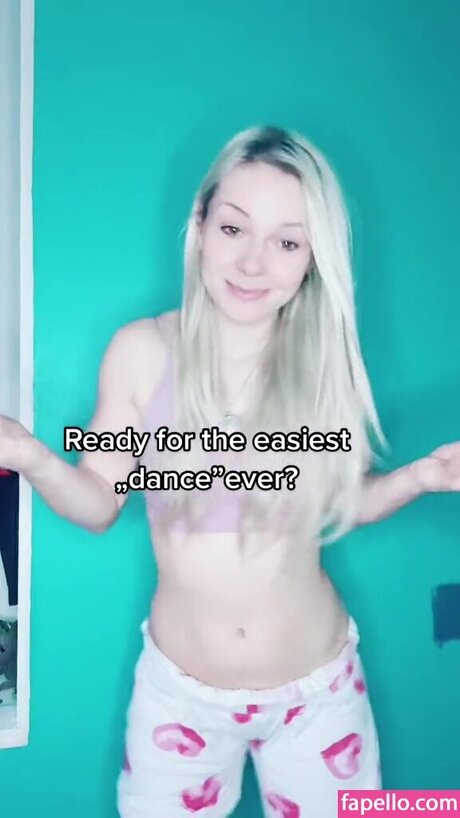 fans asiatiques maigres uniquement art érotique image