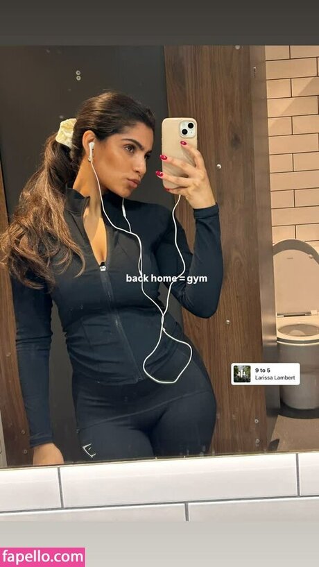 Jaya Thandi étoile sexy galeries