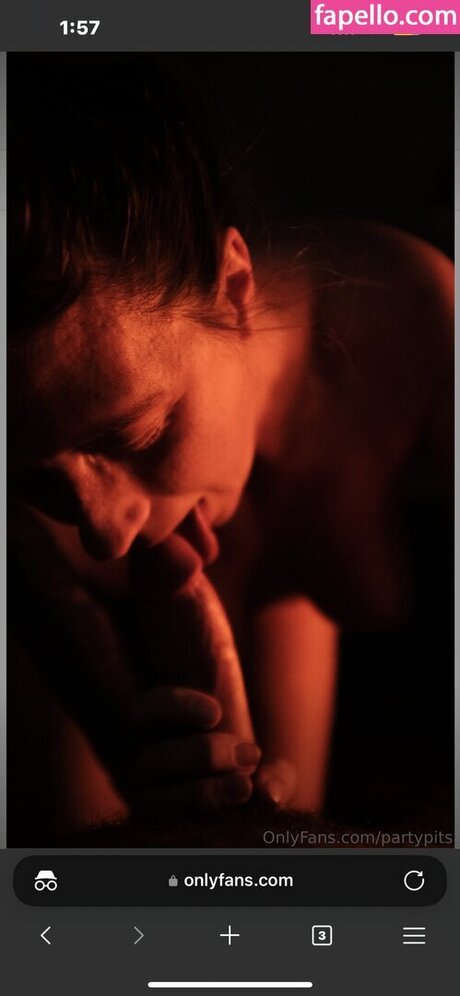 Partypits actrice érotique galerie