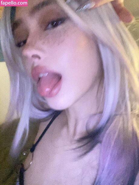 Eieniffy actrice artistique photo