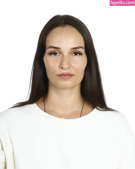 Katsiaryna Kavaleva actrice img