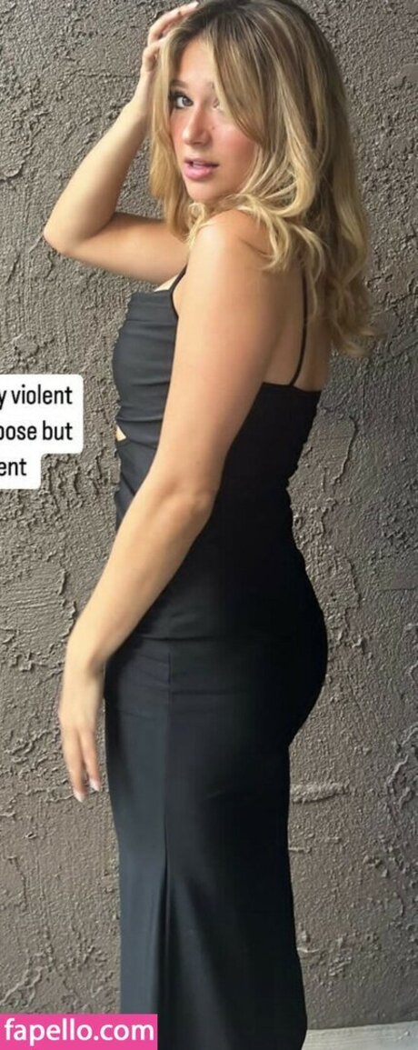 Katsiaryna Kavaleva star du porno image