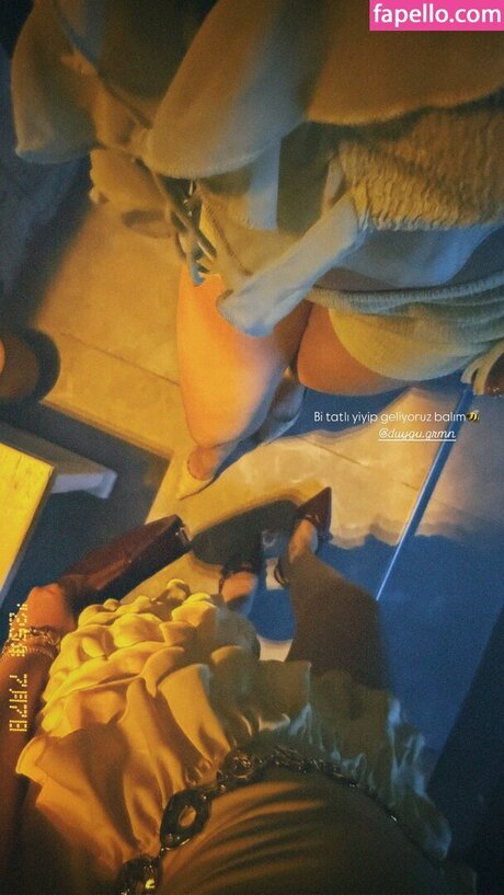 infirmière brune onlyfans pornographique érotique galerie