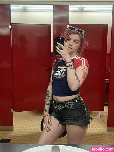 Msvioletvixxen star du porno en haute qualité image