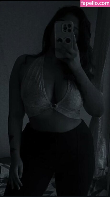 blonde au gros cul onlyfans jolis nus image