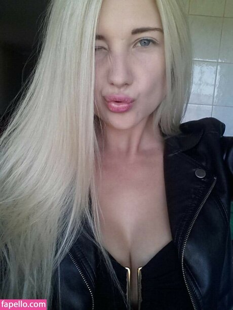 Amber Koltzow Bastick étoile de l'art img